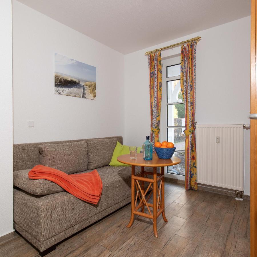Ferienwohnung Bernstein #34 In Остзебад Бинц Екстериор снимка
